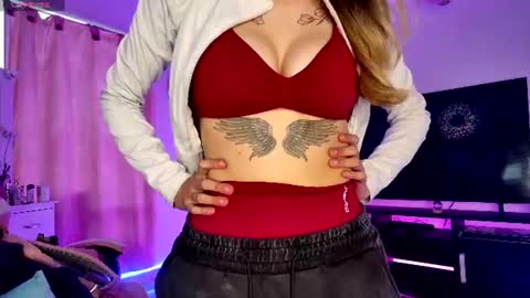 sexy Barbie online show from 07/23/26, 10:40