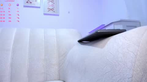 Snapshot of barbie_brunette3 chatting on 01/19/25, 05:37 independet model online show from 01/19/25, 05:37