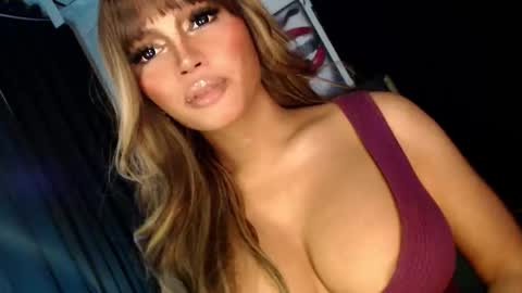 Snapshot of barbie_ivana chatting on 11/21/25, 11:47 barbei online show from 11/21/25, 11:47