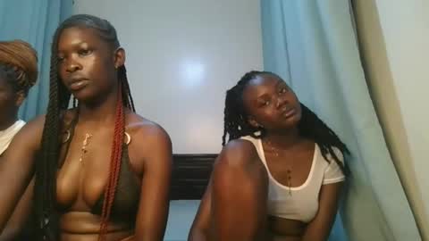 queen online show from 01/12/26, 09:20