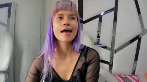 Barbie online show from 09/14/25, 02:05