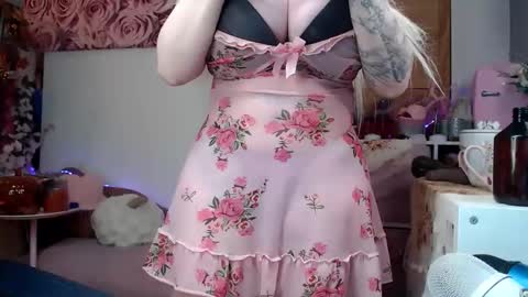 ely ink online show from 01/06/26, 02:21