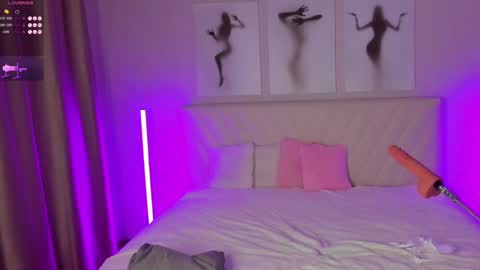  Emma online show from 01/29/25, 09:07