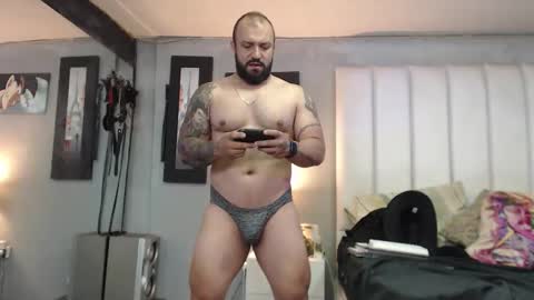 Snapshot of bardockroy_ chatting on 02/14/26, 01:02 bardock online show from 02/14/26, 01:02