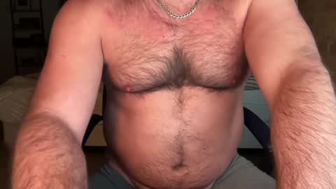 Snapshot of barebackheat chatting on 03/01/25, 04:58 Barebackheat online show from 03/01/25, 04:58