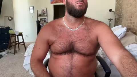 Snapshot of barebackheat chatting on 06/01/26, 01:13 Barebackheat online show from 06/01/26, 01:13