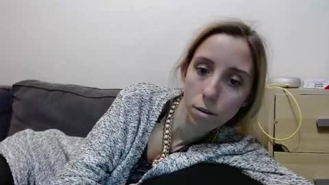 Snapshot of barelylegalblondy chatting on 03/13/26, 05:41 Lena online show from 03/13/26, 05:41