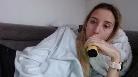 Lena online show from 05/06/26, 08:19