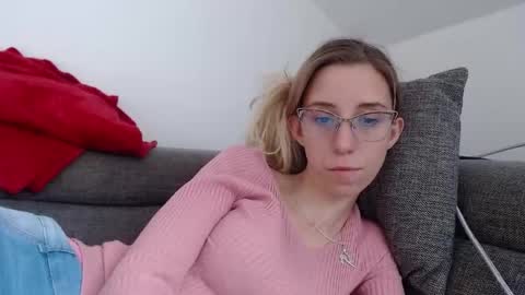 Lena online show from 05/08/26, 04:01