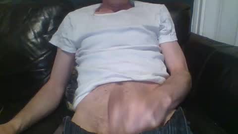 Snapshot of barington86 chatting on 06/07/26, 09:46 barington86 online show from 06/07/26, 09:46