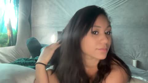 Snapshot of baristachicka28 chatting on 02/15/25, 09:48 chicka online show from 02/15/25, 09:48