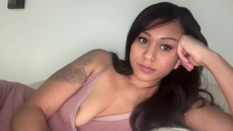 Snapshot of baristachicka28 chatting on 03/04/25, 06:50 chicka online show from 03/04/25, 06:50