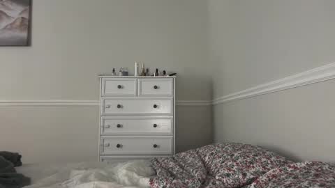 Snapshot of baristachicka28 chatting on 09/11/25, 07:25 chicka online show from 09/11/25, 07:25