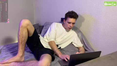 Snapshot of barney_kevin chatting on 03/10/25, 03:20 Fansly Barney and Kevin T online show from 03/10/25, 03:20