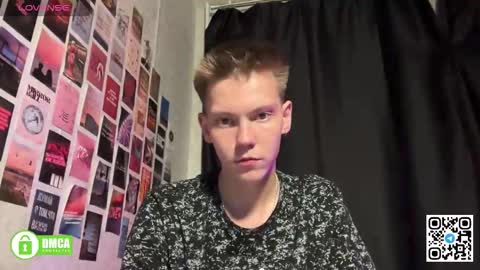 Snapshot of barney_kevin chatting on 09/26/25, 06:45 Fansly Barney and Kevin T online show from 09/26/25, 06:45