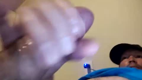 Snapshot of barniemay1 chatting on 10/30/25, 07:54 barniemay1 online show from 10/30/25, 07:54