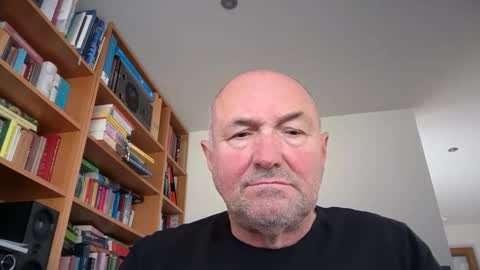 Snapshot of bartvel chatting on 03/18/26, 09:23 bartvel online show from 03/18/26, 09:23