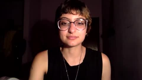 Snapshot of basilbbb chatting on 03/10/26, 03:33 basil online show from 03/10/26, 03:33