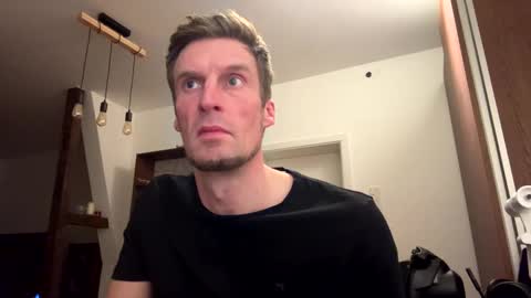 Snapshot of basst23 chatting on 01/25/25, 12:06 basst23 online show from 01/25/25, 12:06