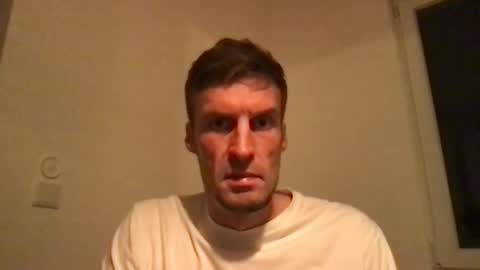 Snapshot of basst23 chatting on 11/15/25, 07:54 basst23 online show from 11/15/25, 07:54