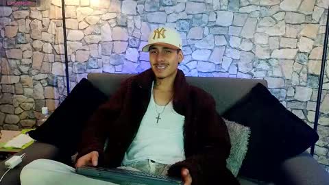 Bastian online show from 11/14/25, 04:22