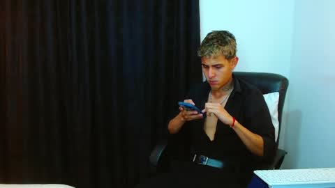 Snapshot of bastiaan_28 chatting on 03/24/26, 02:16 Bastian online show from 03/24/26, 02:16
