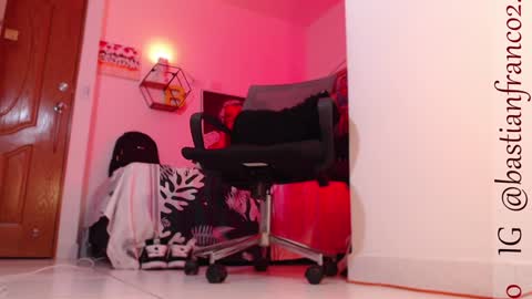 Snapshot of bastian_franco01 chatting on 12/07/24, 05:04 Bastian Independent Model online show from 12/07/24, 05:04
