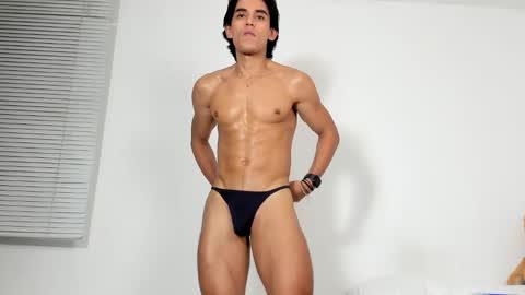 Snapshot of bastianmaalouf chatting on 12/18/25, 11:44 Bastian Maalouf online show from 12/18/25, 11:44