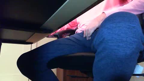 BateBro13 online show from 10/25/25, 03:07