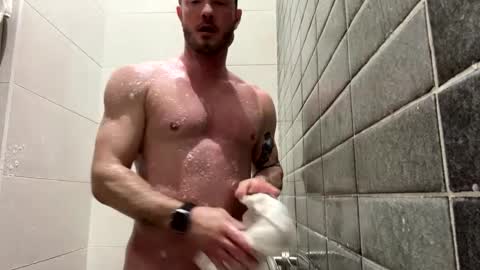 batman25326 online show from 02/12/25, 03:29