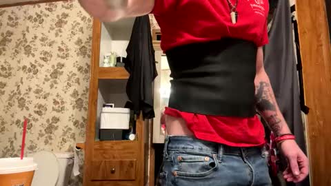 Snapshot of battlewolfxx chatting on 01/06/25, 12:02 battlewolfxx online show from 01/06/25, 12:02