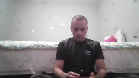 Snapshot of battlewolfxx chatting on 09/30/25, 09:47 battlewolfxx online show from 09/30/25, 09:47