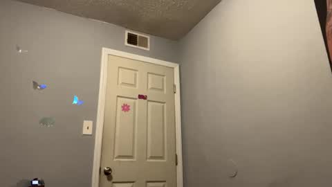 Snapshot of battlewolfxx chatting on 11/05/25, 07:08 battlewolfxx online show from 11/05/25, 07:08