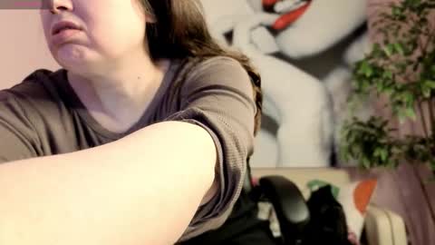 Snapshot of battymoll chatting on 02/13/26, 09:11 battymoll online show from 02/13/26, 09:11