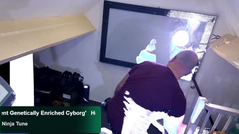 Snapshot of bazzz_8 chatting on 01/26/25, 06:06 bazzz_8 online show from 01/26/25, 06:06