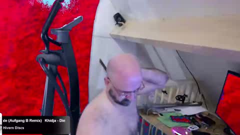 Snapshot of bazzz_8 chatting on 02/09/25, 08:56 bazzz_8 online show from 02/09/25, 08:56