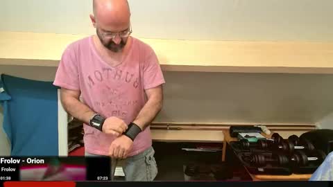 Snapshot of bazzz_8 chatting on 09/26/25, 04:22 bazzz_8 online show from 09/26/25, 04:22