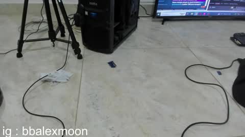 Snapshot of bbalexxx chatting on 12/14/24, 04:42 alex independent model ig bbalexmoon online show from 12/14/24, 04:42