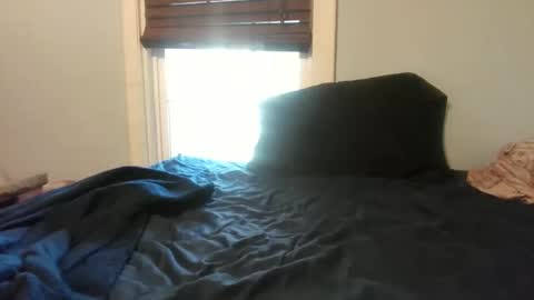 Snapshot of bbbbbro21 chatting on 11/08/25, 03:12 bbbbbro21 online show from 11/08/25, 03:12