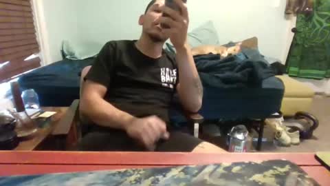 Snapshot of bbbbbro21 chatting on 12/04/25, 09:01 bbbbbro21 online show from 12/04/25, 09:01