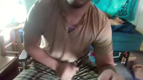 Snapshot of bbbbbro21 chatting on 02/06/26, 04:21 bbbbbro21 online show from 02/06/26, 04:21