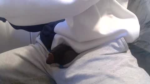 Snapshot of bbc_elrey chatting on 10/27/25, 06:12 Racks online show from 10/27/25, 06:12