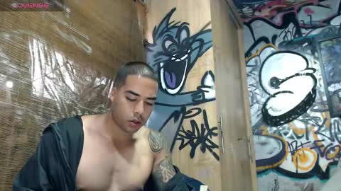 Snapshot of bbc_monster1 chatting on 05/11/26, 08:50 Justin online show from 05/11/26, 08:50