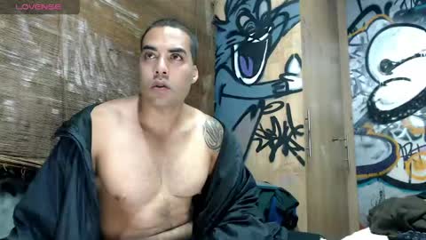 Snapshot of bbc_monster1 chatting on 05/18/26, 10:37 Justin online show from 05/18/26, 10:37