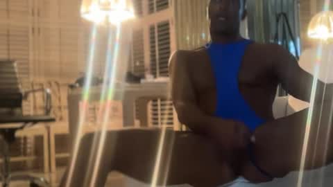 Snapshot of bbcforyourthroat chatting on 11/03/25, 10:49 305BBC online show from 11/03/25, 10:49