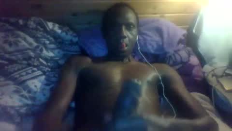 Snapshot of bbcmasterxl chatting on 11/03/25, 12:24 bbcmasterxl online show from 11/03/25, 12:24