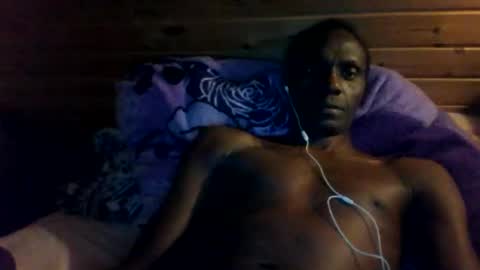 Snapshot of bbcmasterxl chatting on 11/26/25, 12:00 bbcmasterxl online show from 11/26/25, 12:00