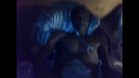 Snapshot of bbcmasterxl chatting on 11/26/25, 11:28 bbcmasterxl online show from 11/26/25, 11:28