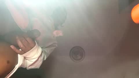 Snapshot of bbcnews94 chatting on 10/27/25, 05:33 bbcnews94 online show from 10/27/25, 05:33