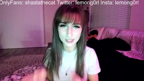 Snapshot of bbshasta chatting on 02/01/26, 05:28 Shasta online show from 02/01/26, 05:28